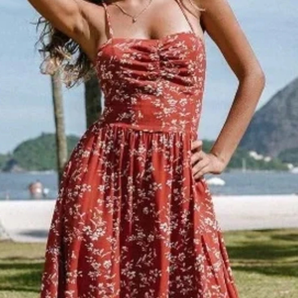 NWOT Cupshe Bryana Ditsy Floral Ruched Lace-up Slip Dress Med